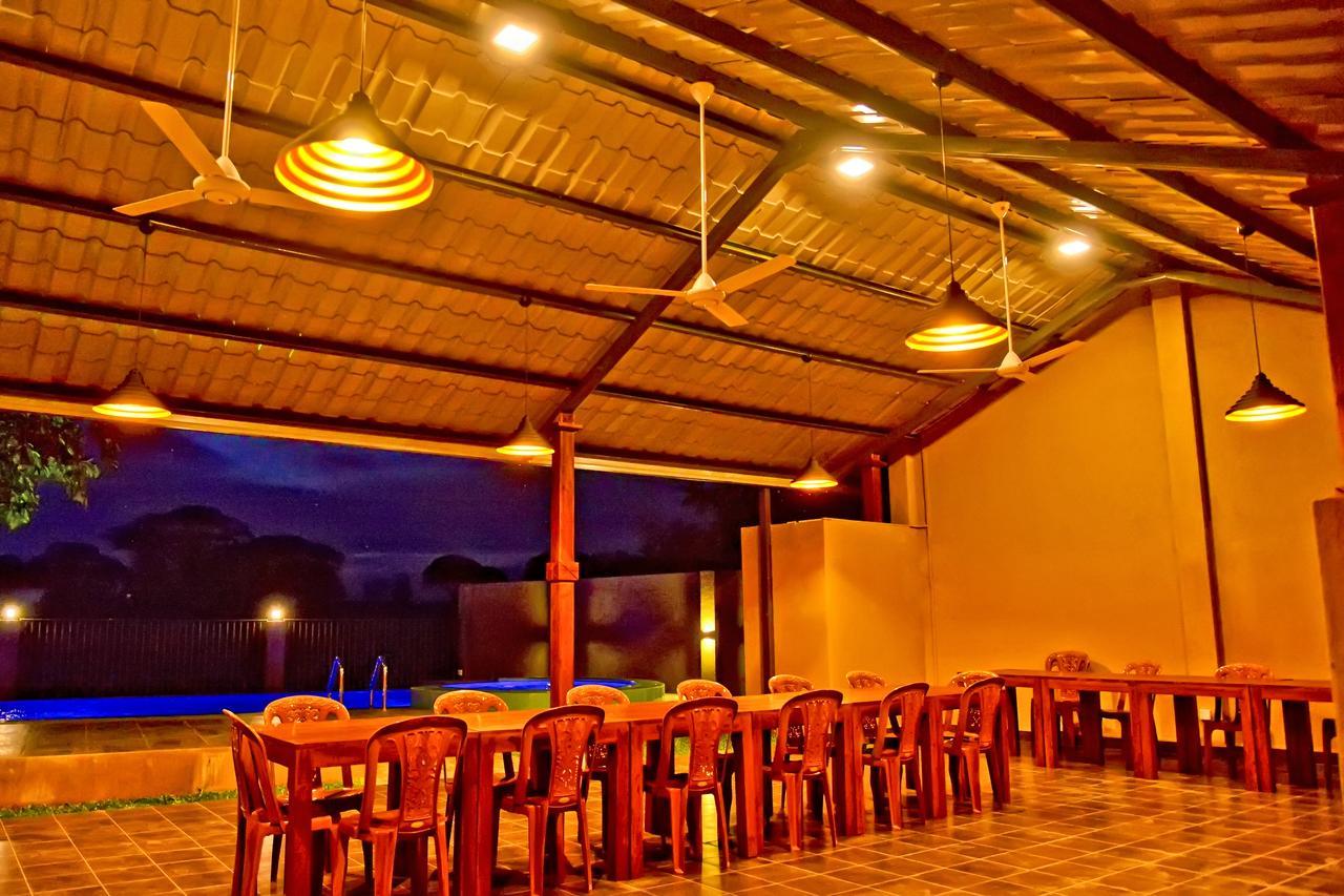 Green View Resort - Anuradhapura Eksteriør billede